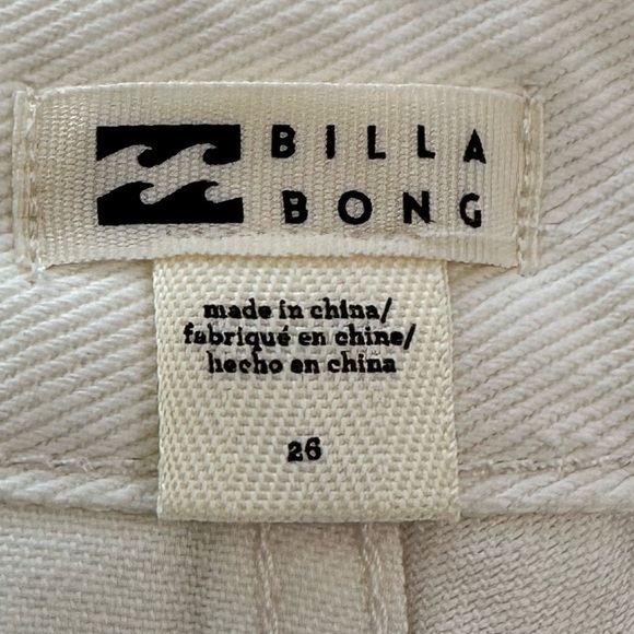 Billabong Riley Walkshort High Waisted Cut Off Shorts White NWT Women’s Size 26 - Picture 10 of 14